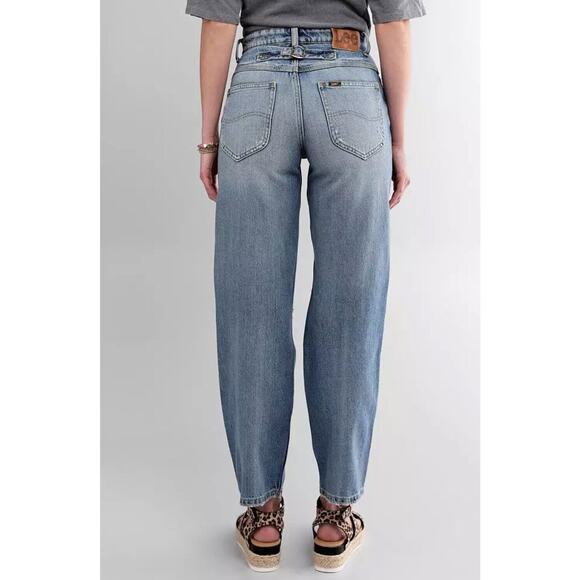 NWT Lee Vintage Medium Blue Wash High Rise Relaxed Stovepipe Distressed Jeans 28 - Picture 2 of 16